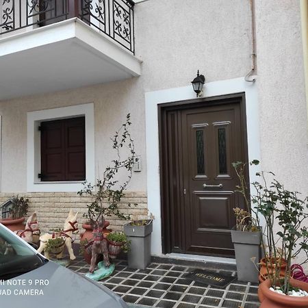 Όμορφο Διαμερισμα Με Δυο Κρεβατοκάμαρες Delphi Exterior foto